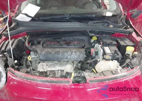 2017 Fiat 500X Trekking Awd z USA, uszkodzony, nr VIN ZFBCFYCB3HP603179